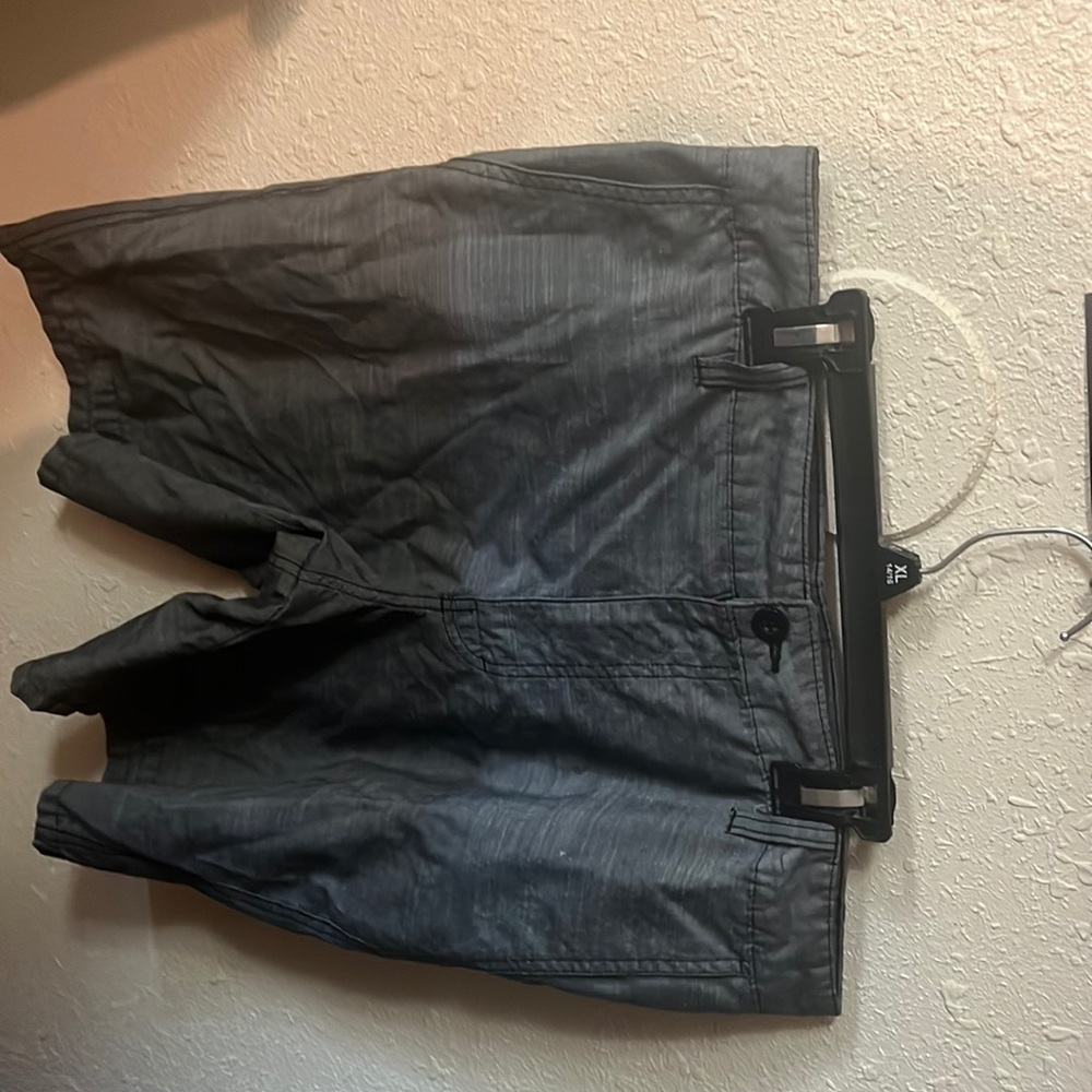 Gray men’s jean shorts